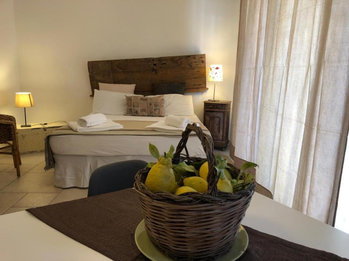 Bed and Breakfast Odegos Mono & Trilo Torre dell'Orso Exteriér fotografie